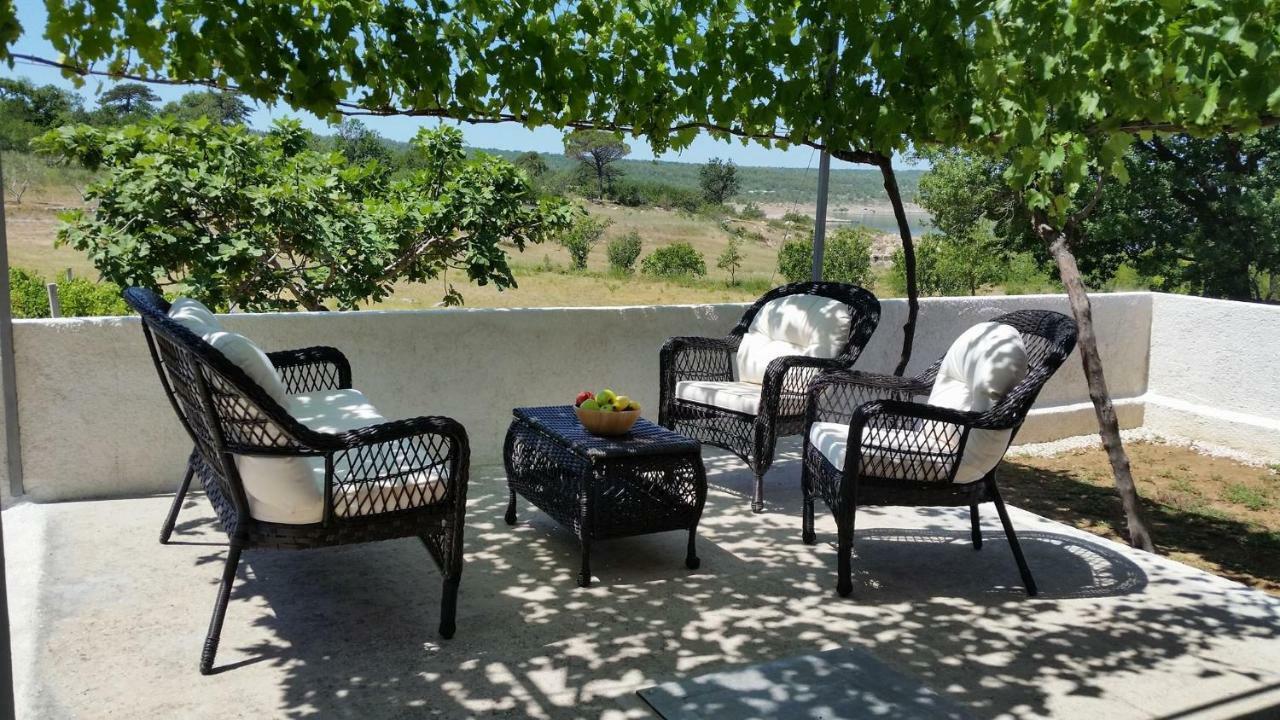 Holiday House Tunjarice Obrovac Ngoại thất bức ảnh